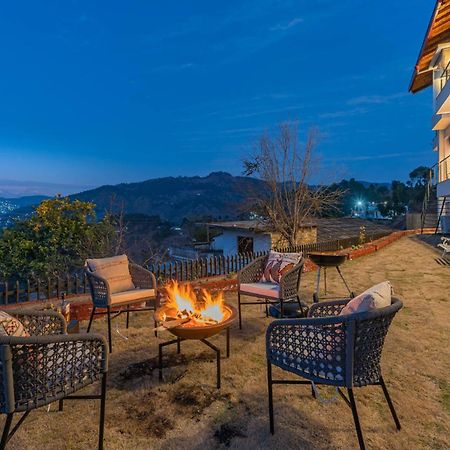Stayvista At Amulyam Villa With Lawn & Bonfire Mukteshwar Exteriör bild