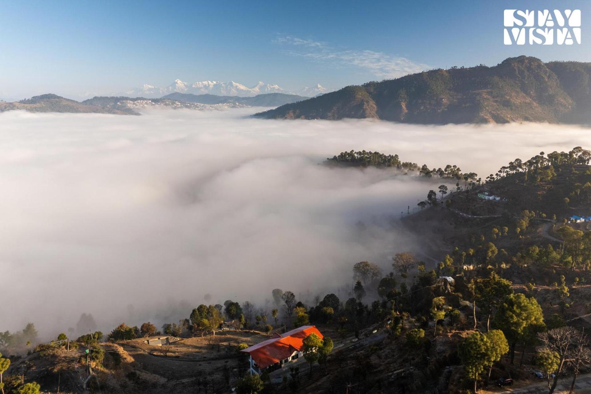 Stayvista At Amulyam Villa With Lawn & Bonfire Mukteshwar Exteriör bild